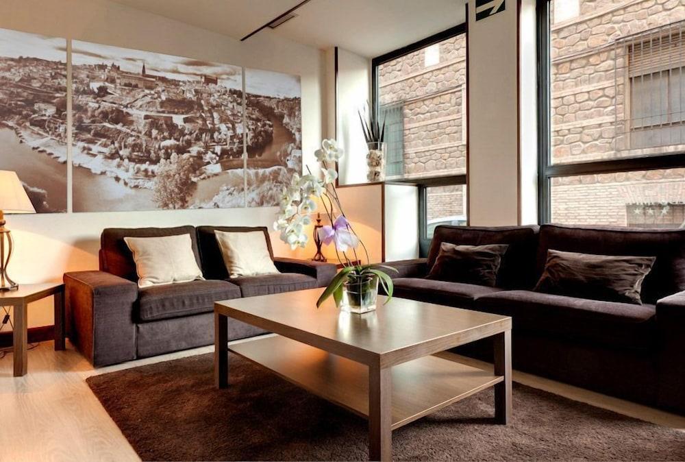 Sercotel Toledo Imperial Rum bild